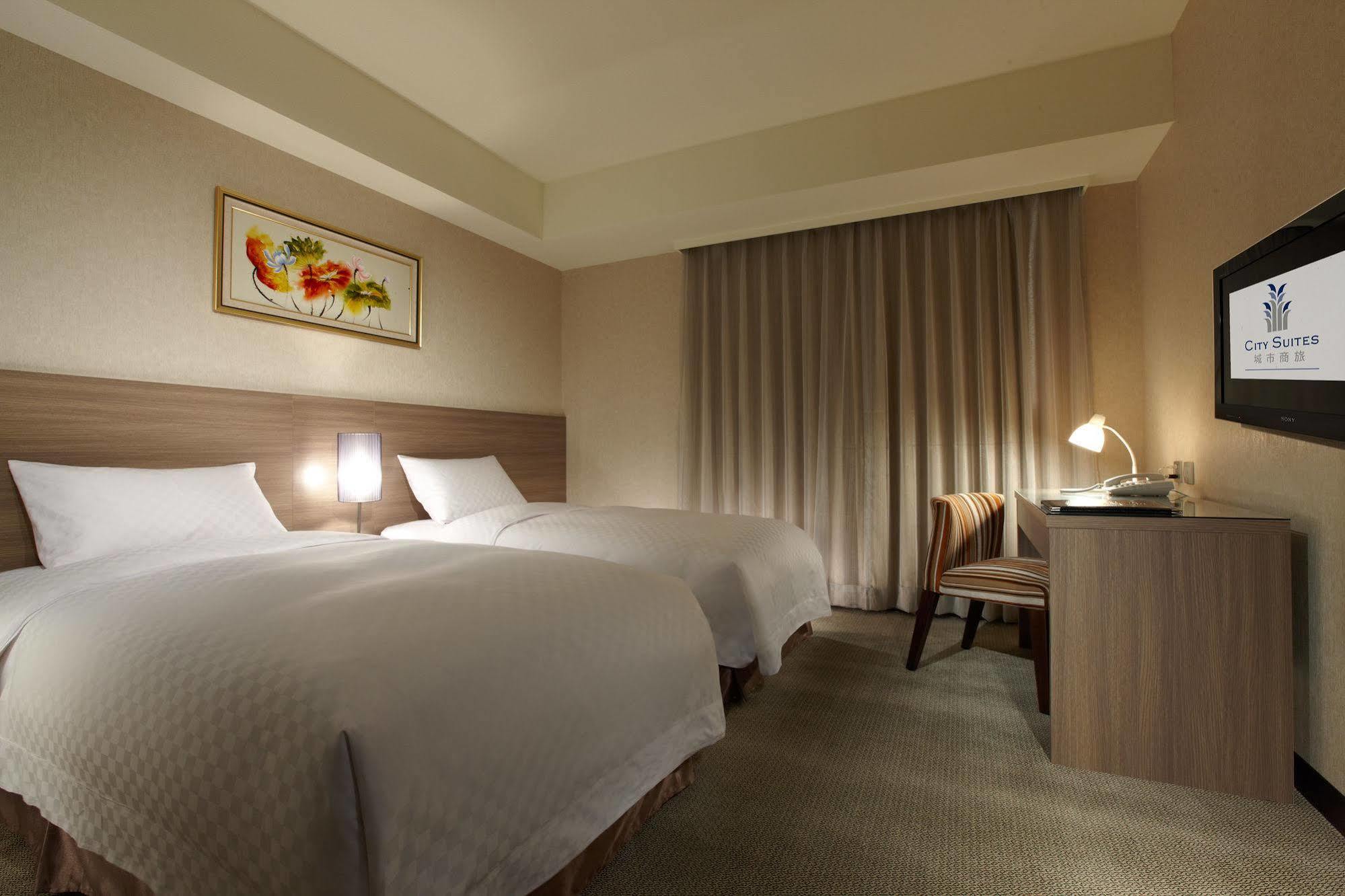 The Metro Hotel Taichung Exterior foto